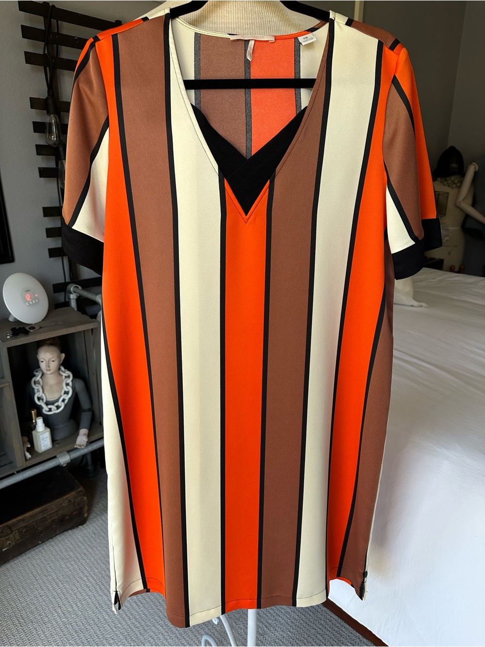 Scotch & Soda V-Neck Dress in Orange, Brown & Cream - Cleveland Browns! - Picture 9 of 15